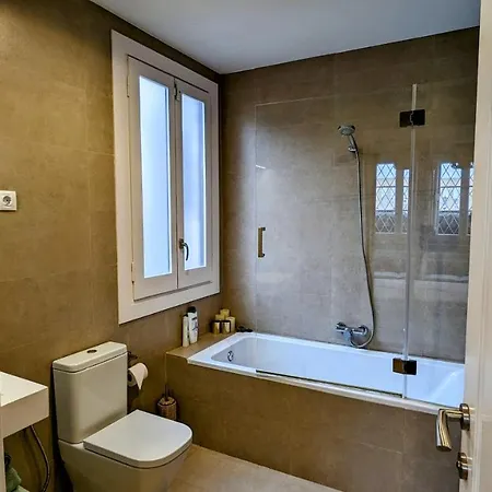 Unique Premium With Sunset Terrace In Born Neighborhood Роскошный шатер